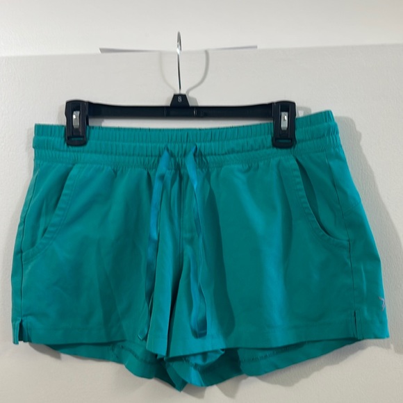 Good condition woman’s Old Navy Active shorts. Size M. - Picture 1 of 13